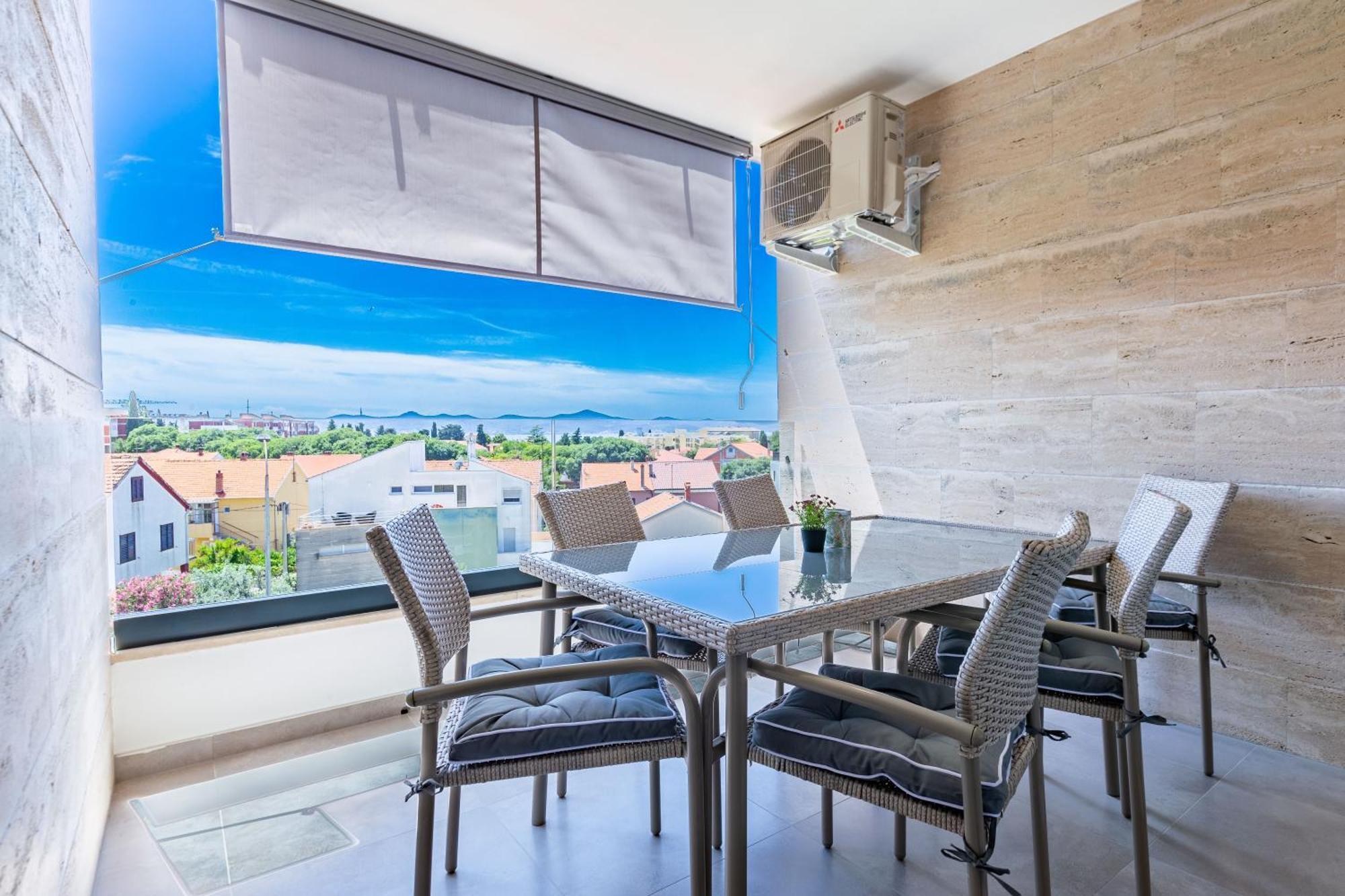 Apolon 2Bdr Apartment With Balcony 자다르 외부 사진